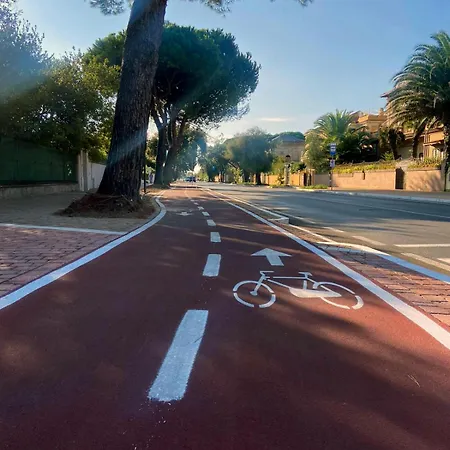 Loft Pineta Dannunziana - Mare - Family Friendly - Self Check In - Noleggio Ombrellone & Bici * Пескара