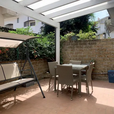 Loft Pineta Dannunziana - Mare - Family Friendly - Self Check In - Noleggio Ombrellone & Bici Апартаменты Пескара