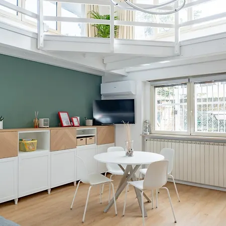Апартаменты Loft Pineta Dannunziana - Mare - Family Friendly - Self Check In - Noleggio Ombrellone & Bici *